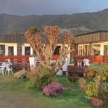 Cabanas Rincon Austral Пуерто Монт Екстериор снимка